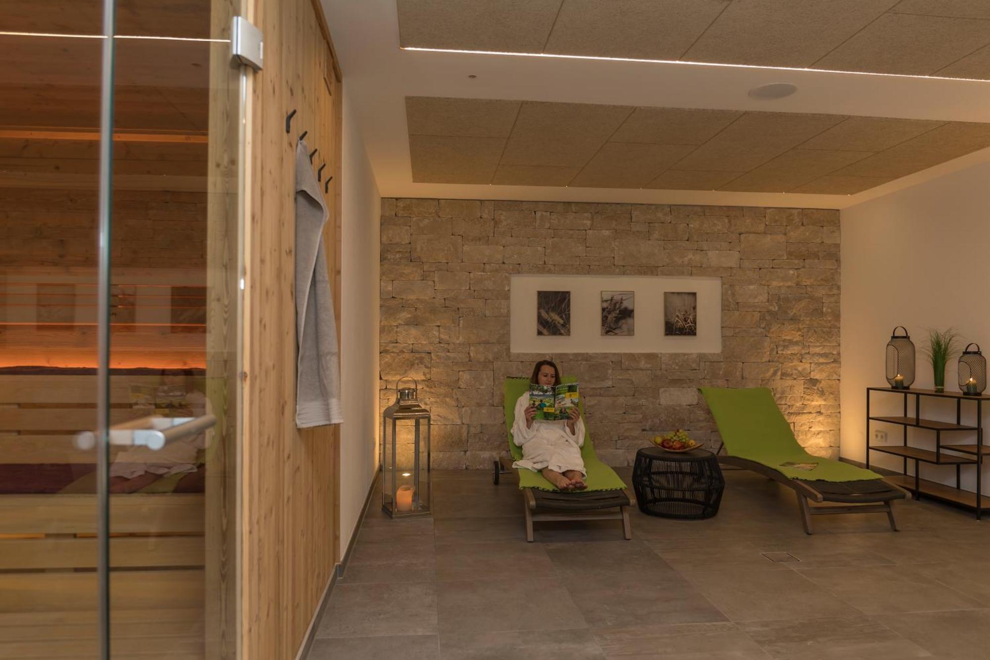 Hotel-Gasthof Zur Sonne パッペンハイム エクステリア 写真