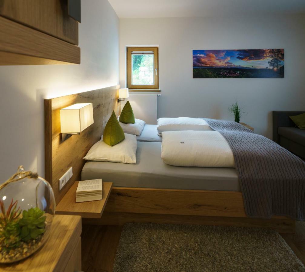 Hotel-Gasthof Zur Sonne パッペンハイム エクステリア 写真