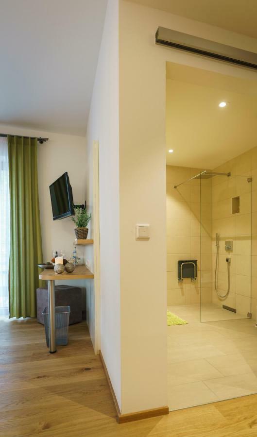 Hotel-Gasthof Zur Sonne パッペンハイム エクステリア 写真
