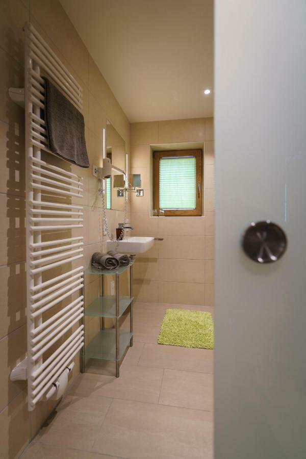 Hotel-Gasthof Zur Sonne パッペンハイム エクステリア 写真